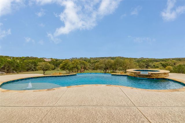 19911 Rancho Cielo CT, Lago Vista, TX 78645