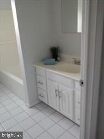 59 TURTLE CREEK DR, Medford, NJ 08055