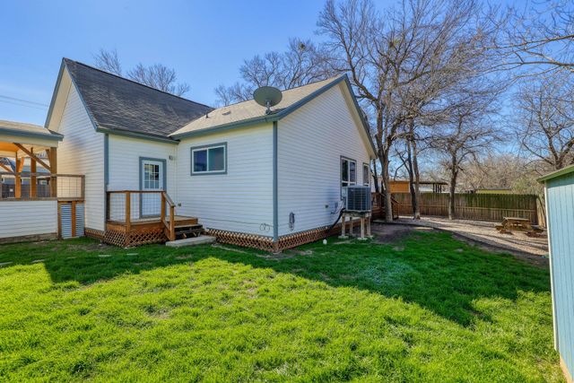 1704 Webberville RD, Austin, TX 78721