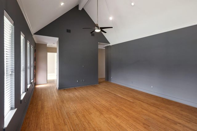 1704 Webberville RD, Austin, TX 78721