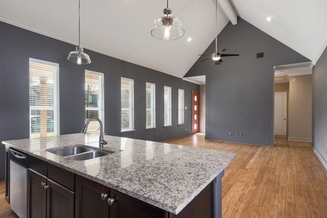 1704 Webberville RD, Austin, TX 78721