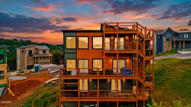 1579 Rainbow Ridge Way, Sevierville, TN 37862
