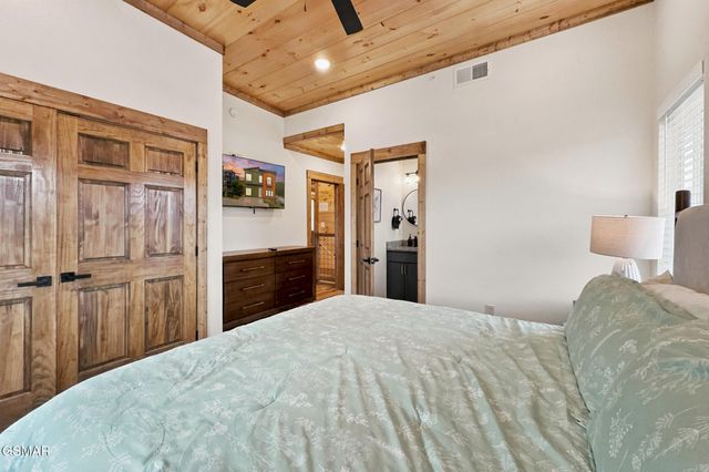 1579 Rainbow Ridge Way, Sevierville, TN 37862