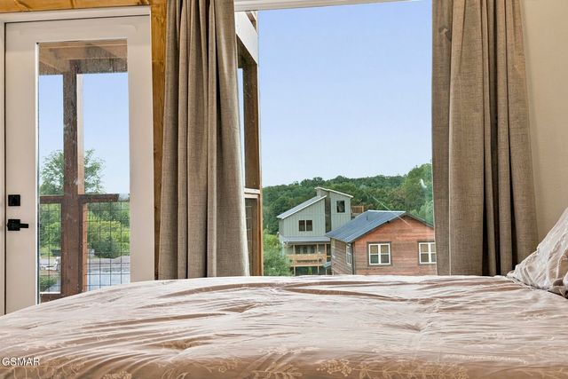1579 Rainbow Ridge Way, Sevierville, TN 37862