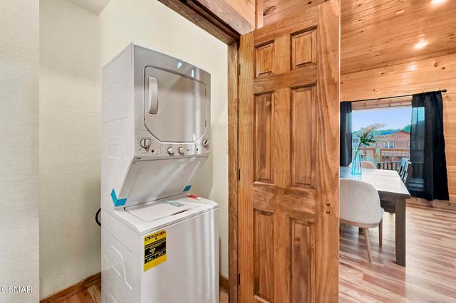 1579 Rainbow Ridge Way, Sevierville, TN 37862