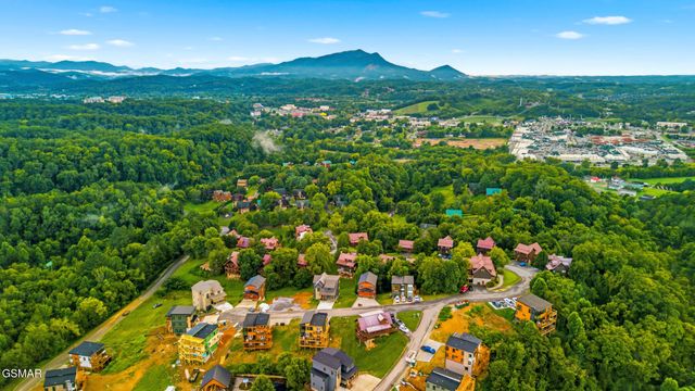 1579 Rainbow Ridge Way, Sevierville, TN 37862