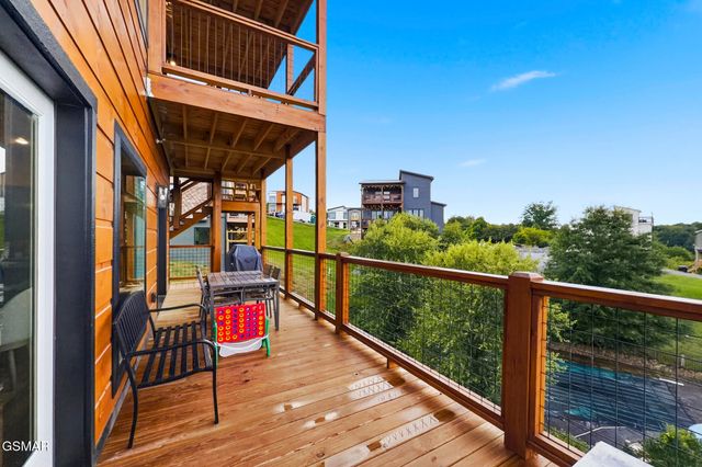1579 Rainbow Ridge Way, Sevierville, TN 37862