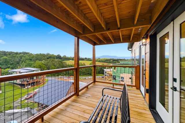 1579 Rainbow Ridge Way, Sevierville, TN 37862