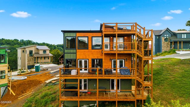1579 Rainbow Ridge Way, Sevierville, TN 37862