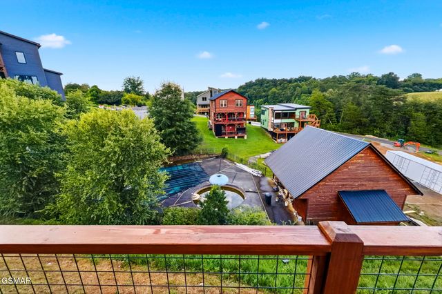 1579 Rainbow Ridge Way, Sevierville, TN 37862