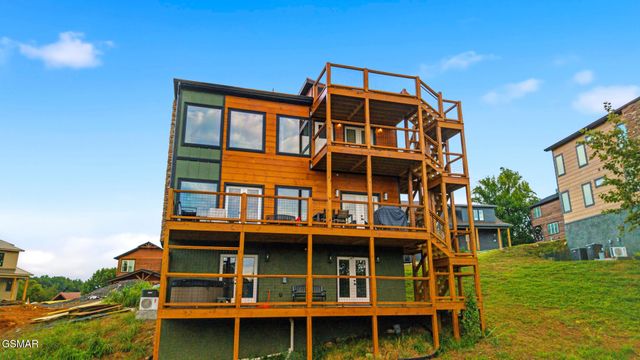 1579 Rainbow Ridge Way, Sevierville, TN 37862