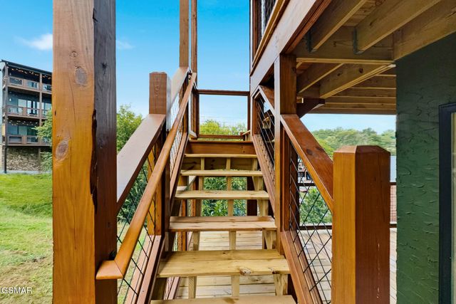1579 Rainbow Ridge Way, Sevierville, TN 37862