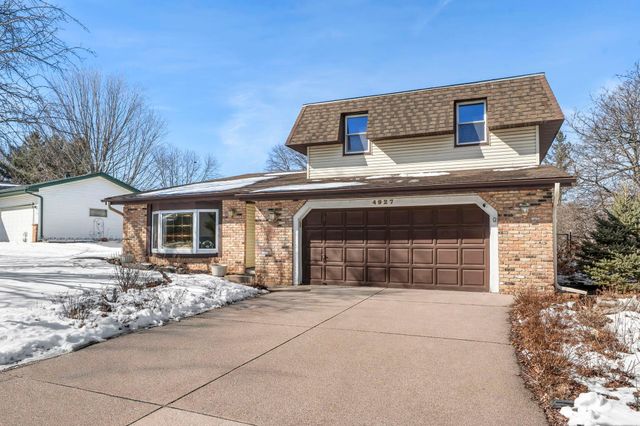 4927 Upper 148th Court, Apple Valley, MN 55124