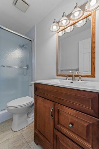 4927 Upper 148th Court, Apple Valley, MN 55124