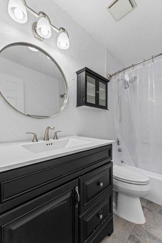 4927 Upper 148th Court, Apple Valley, MN 55124