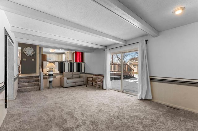 4927 Upper 148th Court, Apple Valley, MN 55124