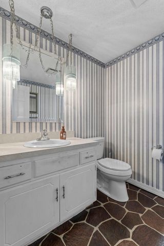 4927 Upper 148th Court, Apple Valley, MN 55124