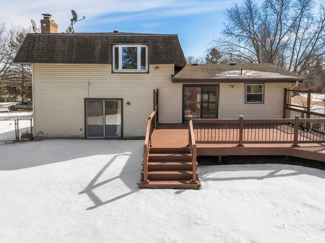 4927 Upper 148th Court, Apple Valley, MN 55124