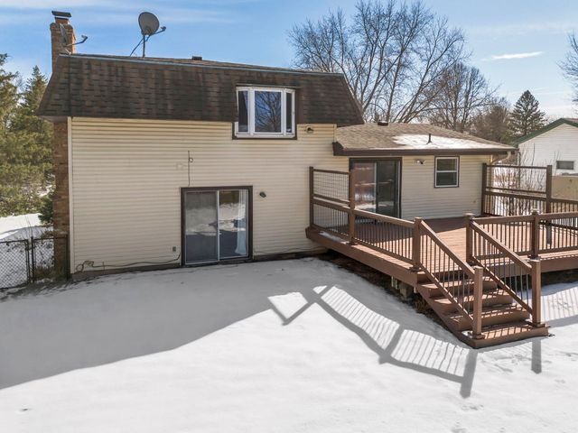 4927 Upper 148th Court, Apple Valley, MN 55124