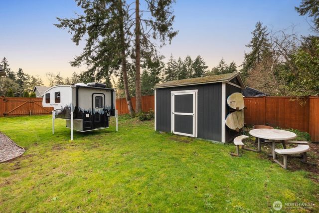 56 W Shore Avenue SW, Lakewood, WA 98498