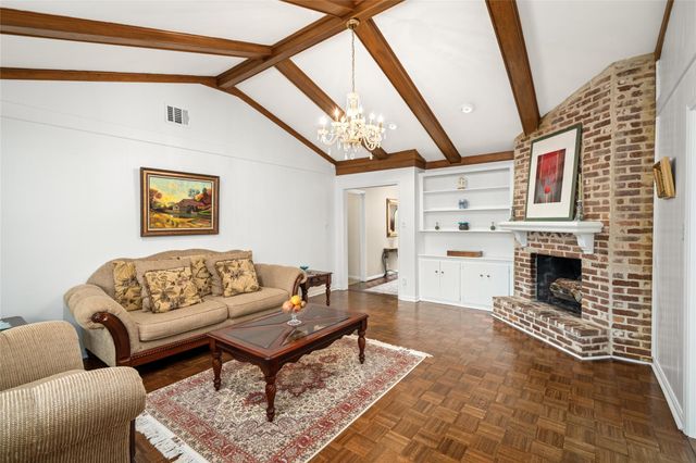 531 Briar Path Drive, Houston, TX 77079