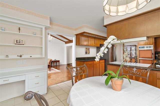 531 Briar Path Drive, Houston, TX 77079