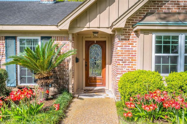 531 Briar Path Drive, Houston, TX 77079