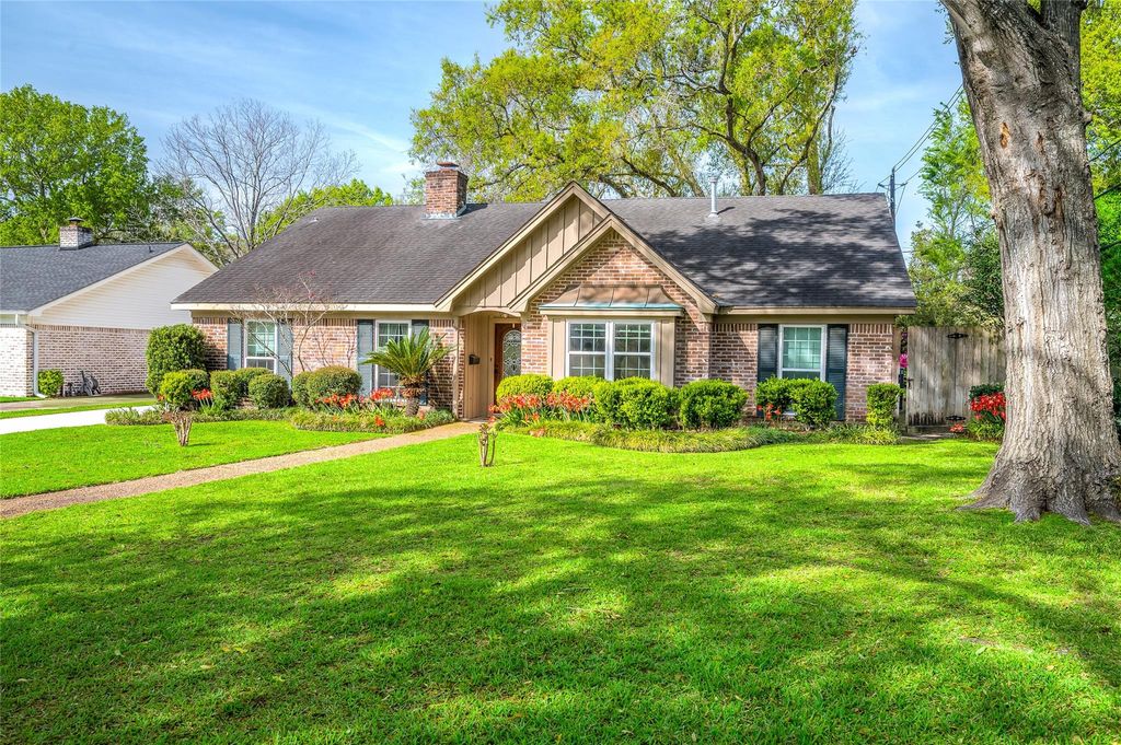 531 Briar Path Drive, Houston, TX 77079
