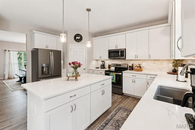 721 Switchgrass Drive, Wentzville, MO 63385