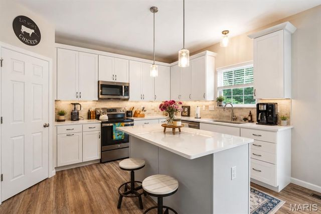 721 Switchgrass Drive, Wentzville, MO 63385