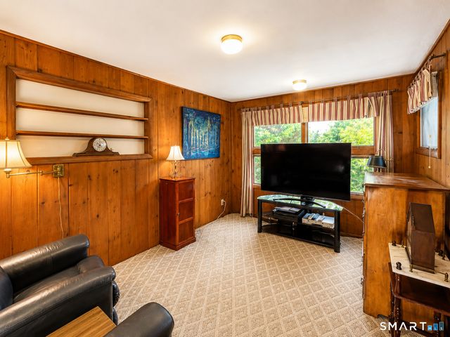 14 Indian Trail, Brookfield, CT 06804