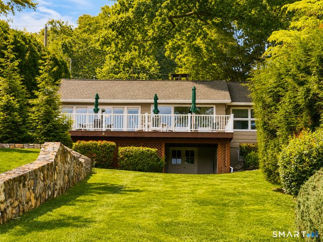 14 Indian Trail, Brookfield, CT 06804