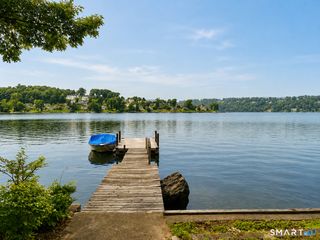14 Indian Trail, Brookfield, CT 06804