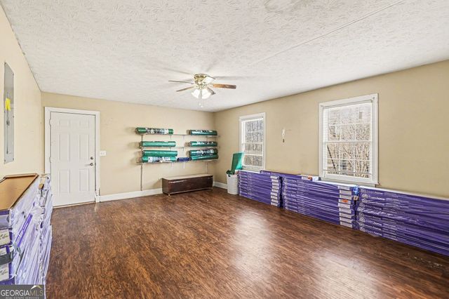 105 Gales Way, Newnan, GA 30263