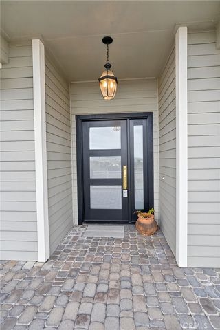 193 Blossom Court, Paso Robles, CA 93446