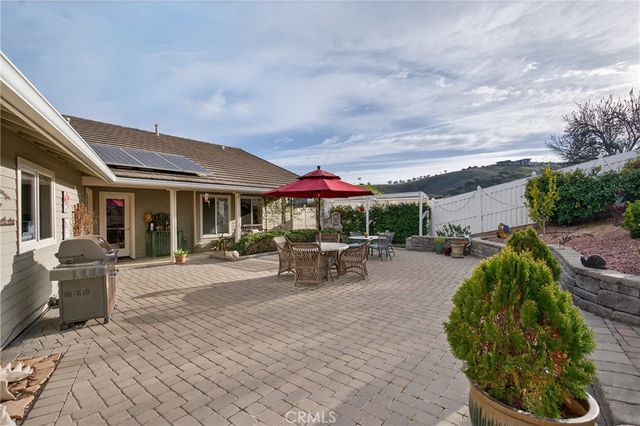 193 Blossom Court, Paso Robles, CA 93446