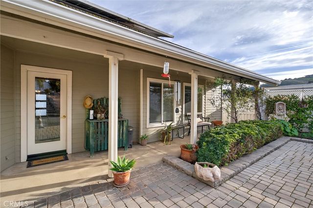 193 Blossom Court, Paso Robles, CA 93446