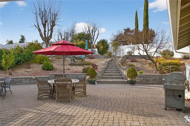 193 Blossom Court, Paso Robles, CA 93446