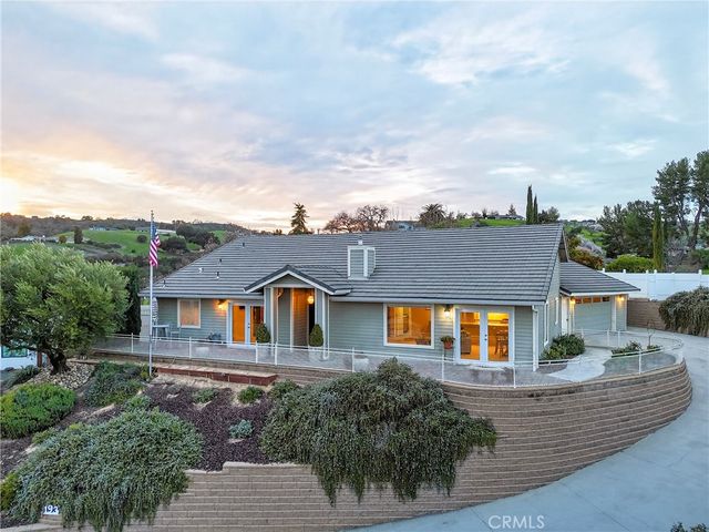 193 Blossom Court, Paso Robles, CA 93446