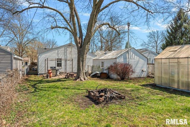 1905 N 21ST Street, Springfield, IL 62702