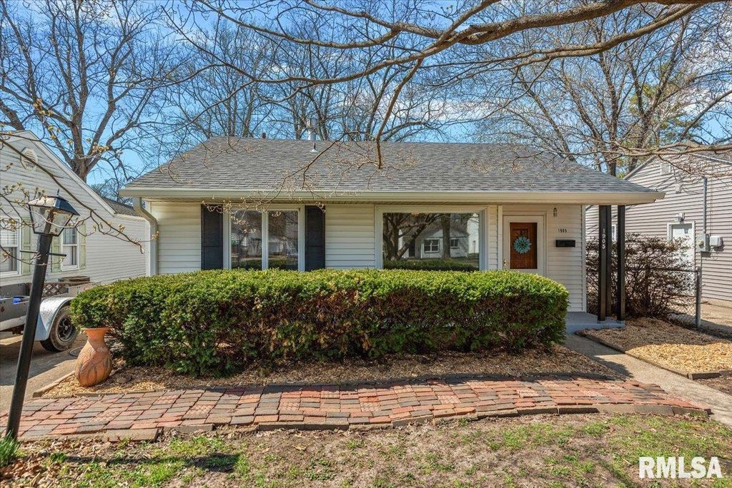 1905 N 21ST Street, Springfield, IL 62702