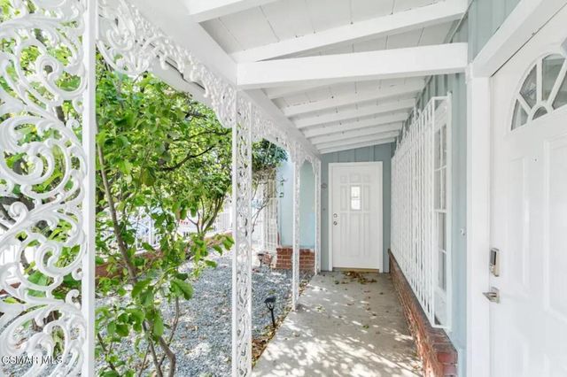 12015 Riverside Drive, Valley Village, CA 91607