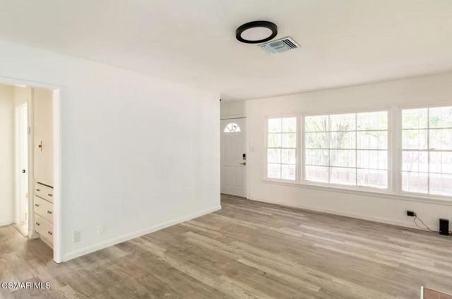 12015 Riverside Drive, Valley Village, CA 91607