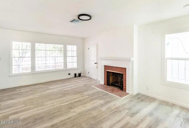 12015 Riverside Drive, Valley Village, CA 91607