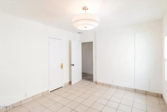 12015 Riverside Drive, Valley Village, CA 91607