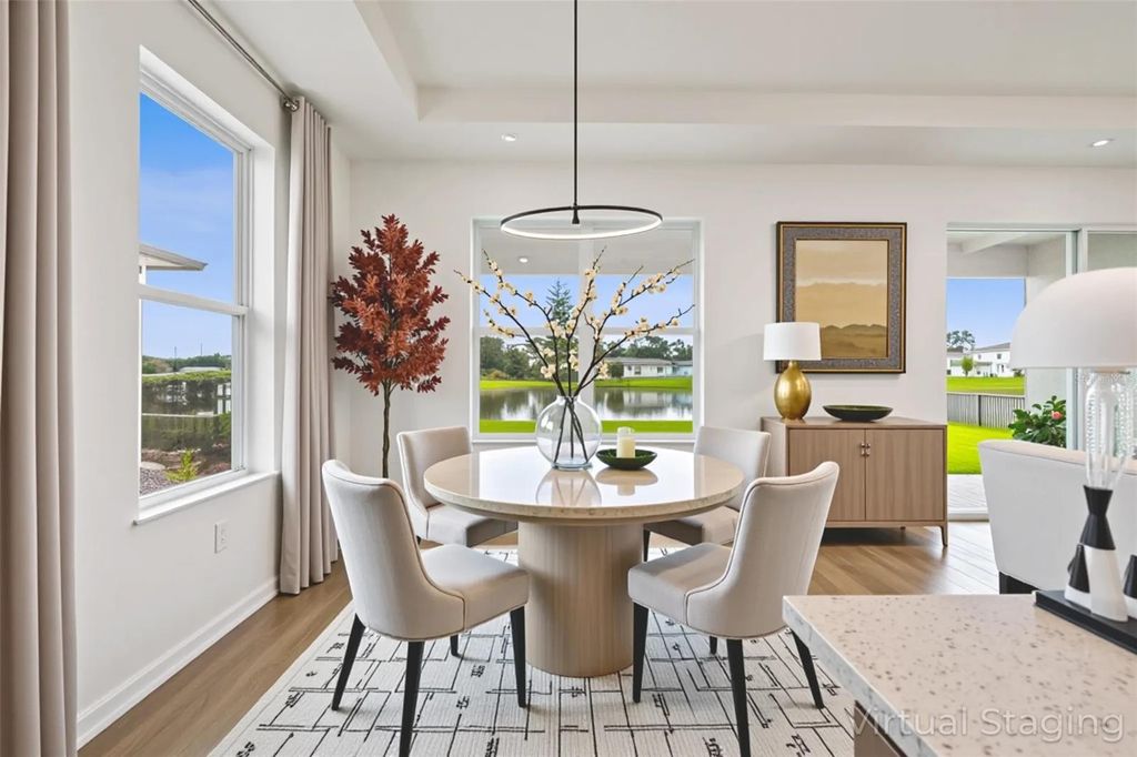 Image 3 of property listing at 567 HILLSHIRE PLACE, Spring Hill, FL 34609