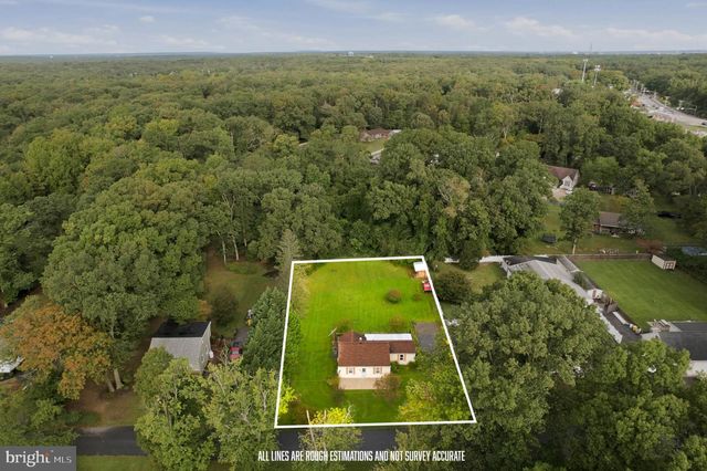 26 LUKE DR, Pasadena, MD 21122
