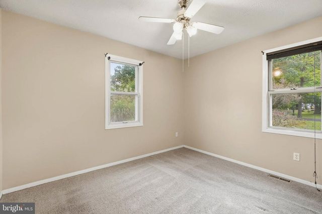 26 LUKE DR, Pasadena, MD 21122