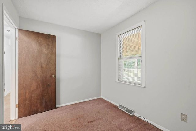 26 LUKE DR, Pasadena, MD 21122