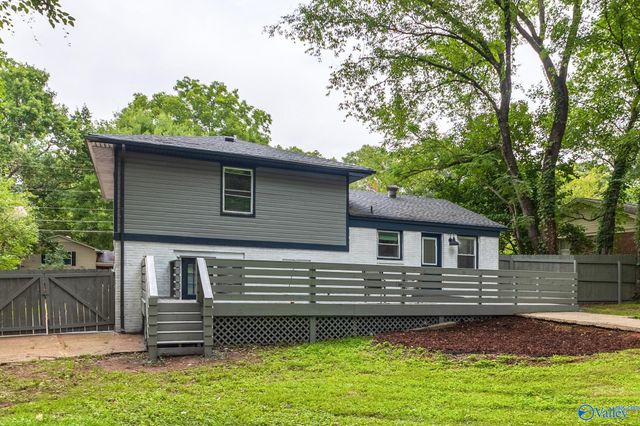 353 College Park Court NW, Huntsville, AL 35805